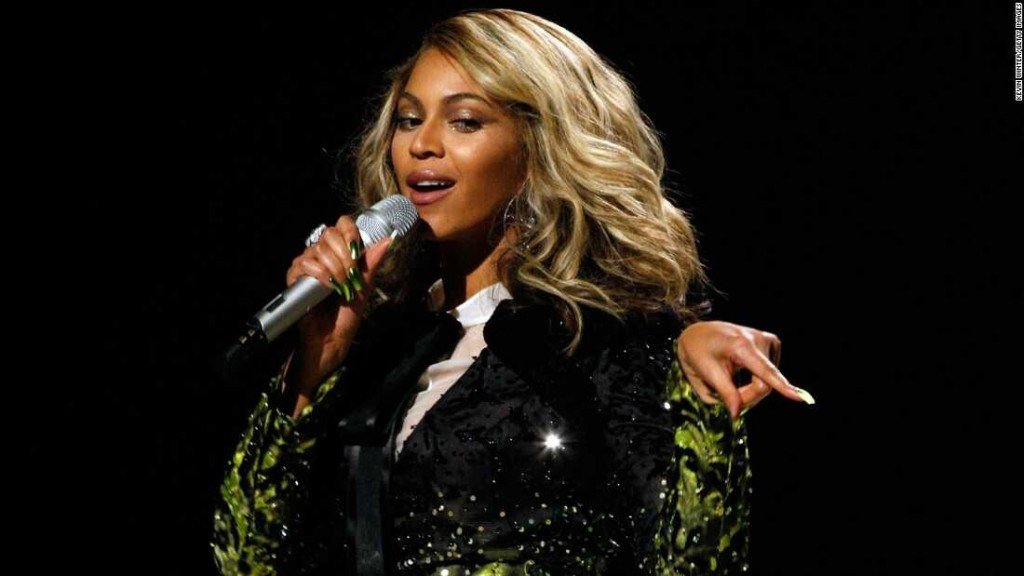 BEYONCE NAMED 2017 HIGHEST PAID WOMAN IN MUSIC BY FORBES