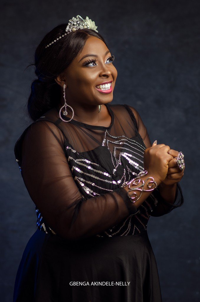 RADIO QUEEN “LOLO1” RELEASE STUNNING NEW PICTURES TO CELEBRATE HER BIRTHDAY