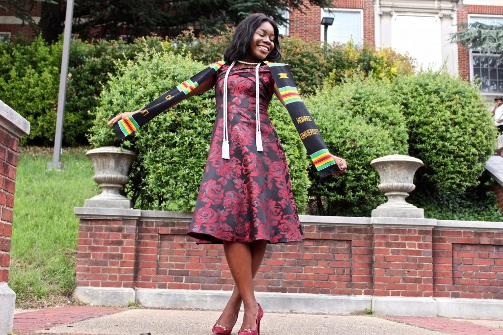 MEET NKECHI, THE 18 YEAR OLD COLLEGE GRADUATE WHO IS ALREADY GOT PLANS FOR HER DOCTORATE DEGREE
