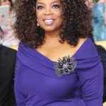 APPLE SIGNS DEAL WITH OPRAH TO MAKE NEW SHOWS