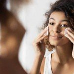 WAYS TO TAKE OFF YOUR MAKEUP WITHOUT USING WIPES