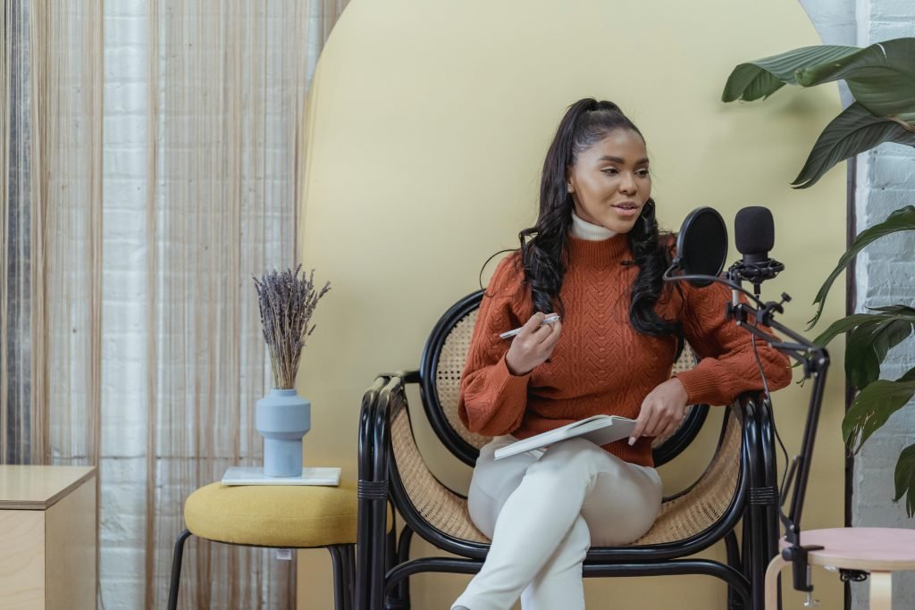 7 Essential Tools For Successful Live-Streaming